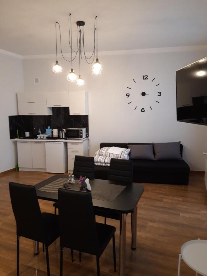 Apartamenty Polna Ostrowiec Świętokrzyski Εξωτερικό φωτογραφία